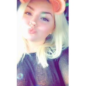 Meet your Posher, Tabitha